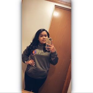 Meet your Posher, Fatima